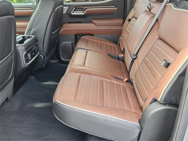 2024 GMC Sierra 5th Gen - Image 10 of 21