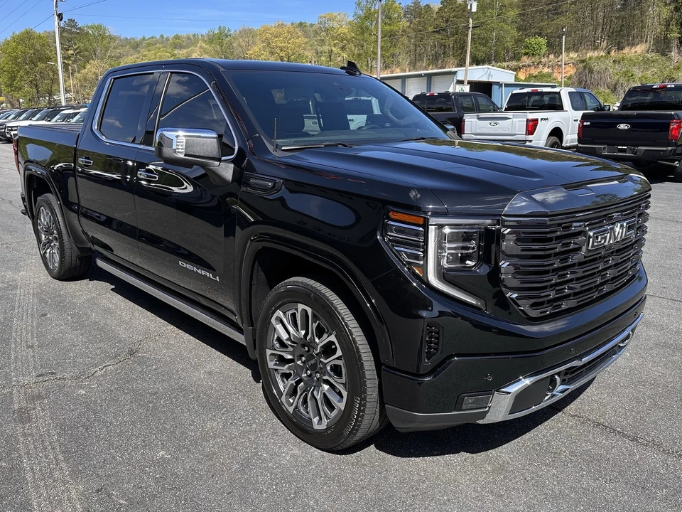 2024 GMC Sierra 5th Gen - Image 4 of 31