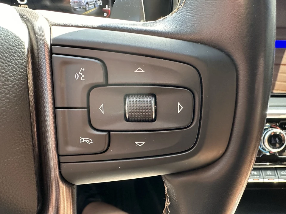 2024 GMC Sierra 5th Gen - Image 25 of 31