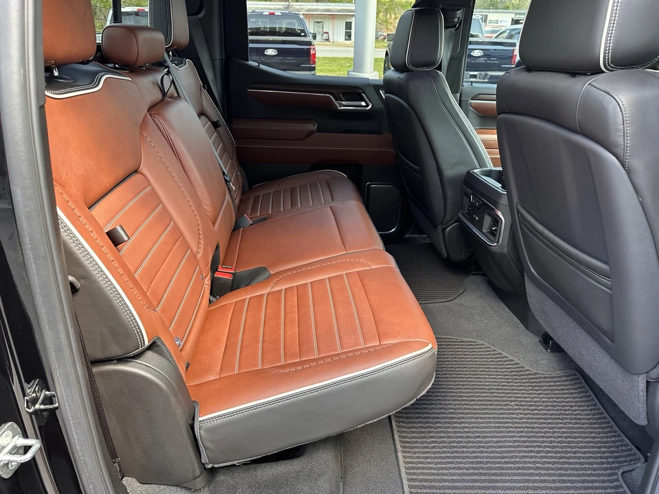 2024 GMC Sierra 5th Gen - Image 20 of 31