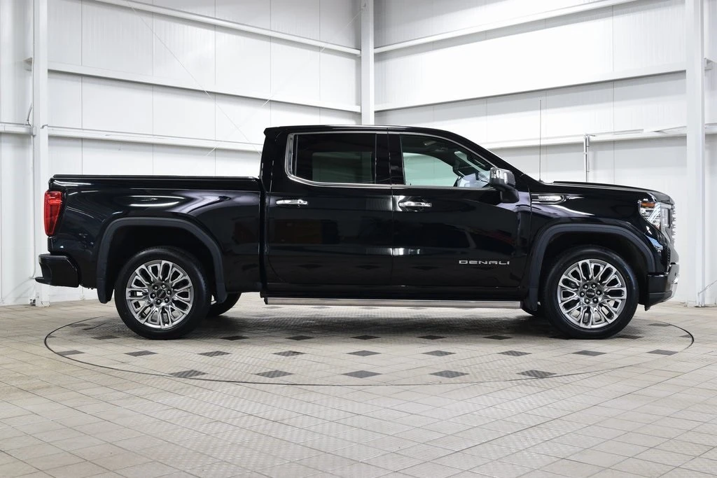 2024 GMC Sierra 5th Gen - Image 9 of 21