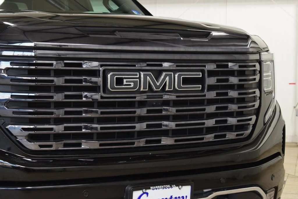 2024 GMC Sierra 5th Gen - Image 11 of 21