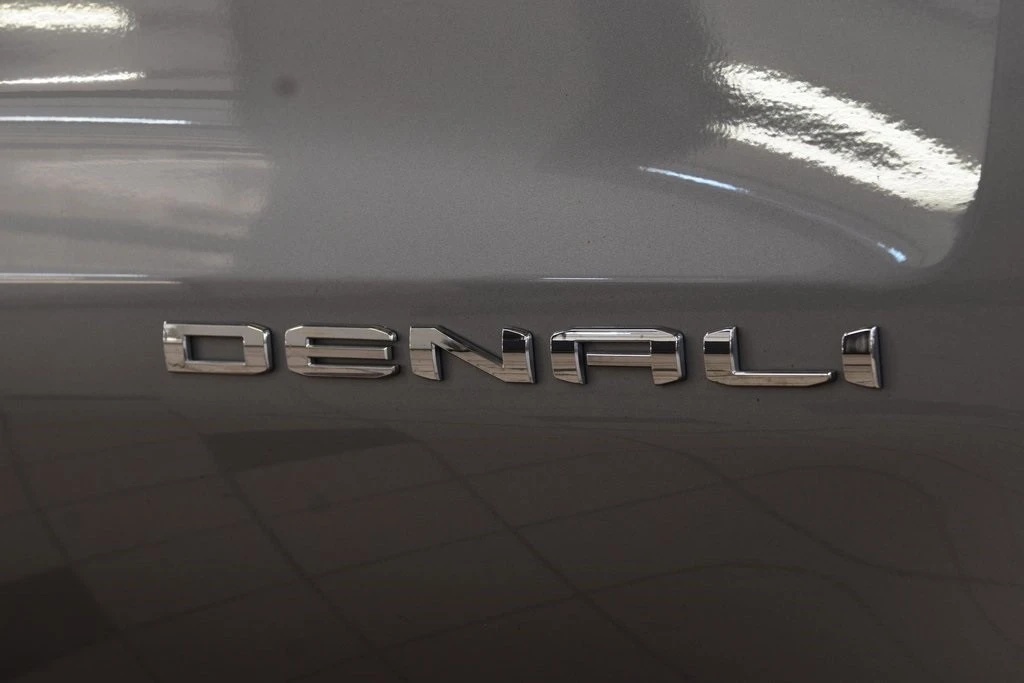 2024 GMC Sierra 5th Gen - Image 17 of 21
