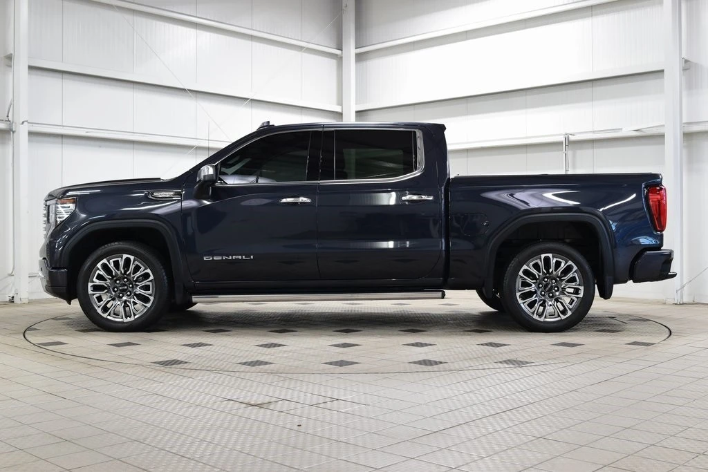 2024 GMC Sierra 5th Gen - Image 4 of 12