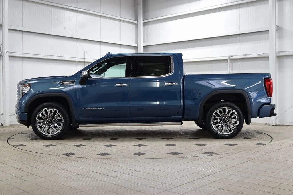 2024 GMC Sierra 5th Gen - Image 4 of 12