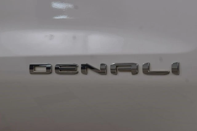 2024 GMC Sierra 5th Gen - Image 17 of 21