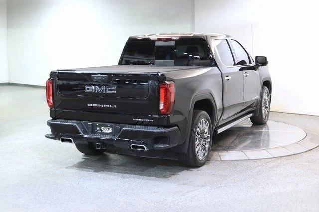 2024 GMC Sierra 5th Gen - Image 11 of 12