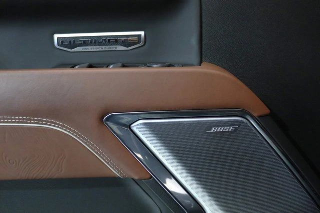 2024 GMC Sierra 5th Gen - Image 3 of 12