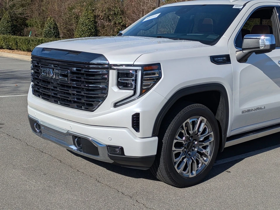 2024 GMC Sierra 5th Gen - Image 10 of 21