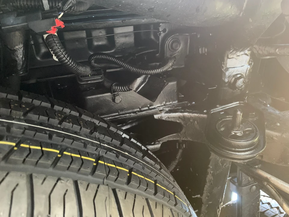 2024 GMC Sierra 5th Gen - Image 20 of 21
