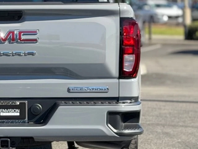 2024 GMC Sierra 5th Gen - Image 8 of 12