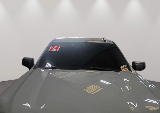 2024 GMC Sierra 5th Gen - Image 4 of 21