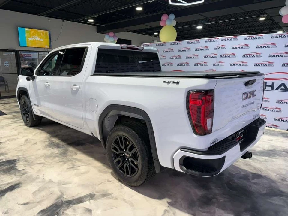 2024 GMC Sierra 5th Gen - Image 9 of 21