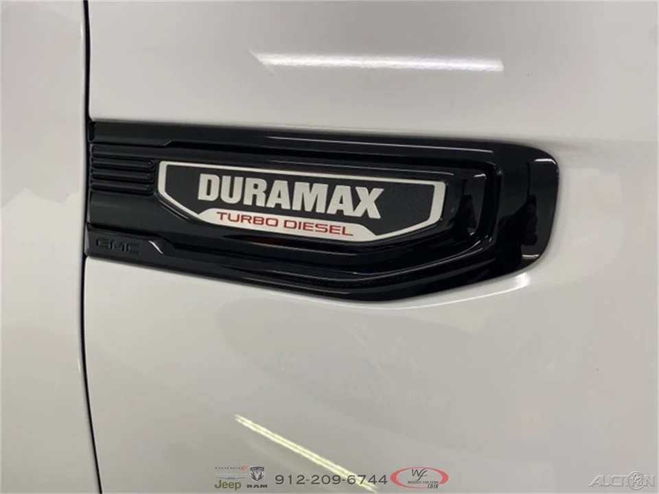 2024 GMC Sierra 5th Gen - Image 5 of 12