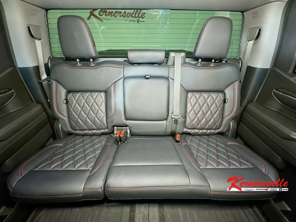 2024 GMC Sierra 5th Gen - Image 13 of 21
