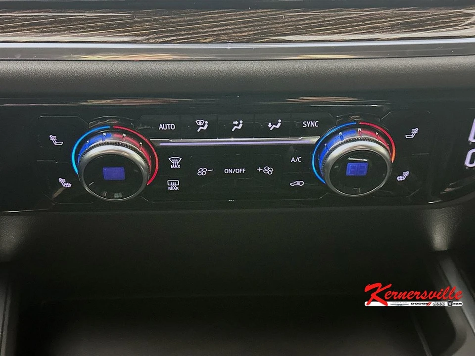 2024 GMC Sierra 5th Gen - Image 18 of 21