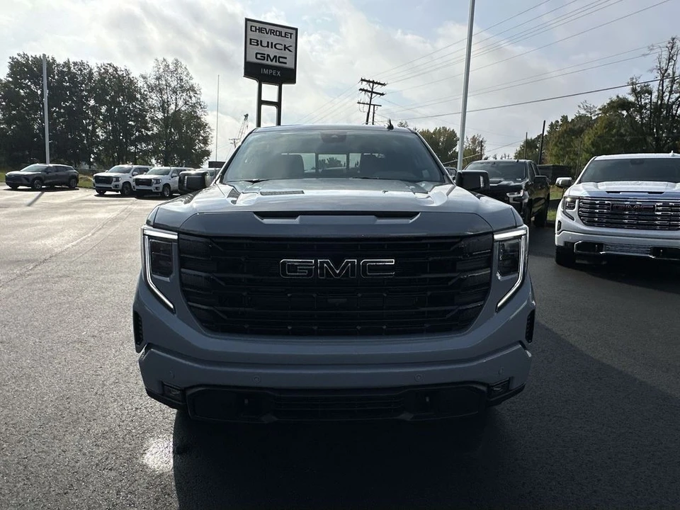 2024 GMC Sierra 5th Gen - Image 8 of 12