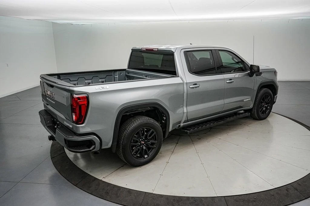 2024 GMC Sierra 5th Gen - Image 5 of 21