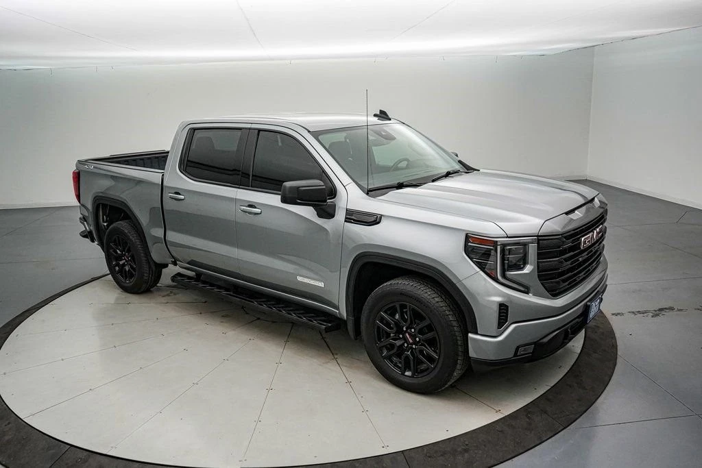 2024 GMC Sierra 5th Gen - Image 2 of 21