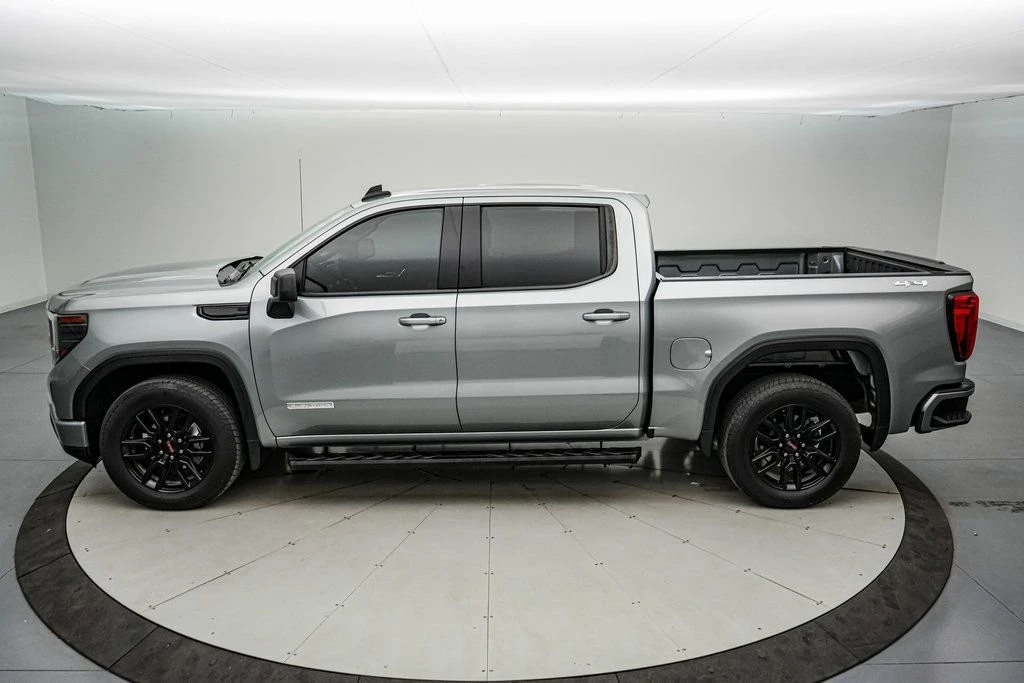 2024 GMC Sierra 5th Gen - Image 9 of 21