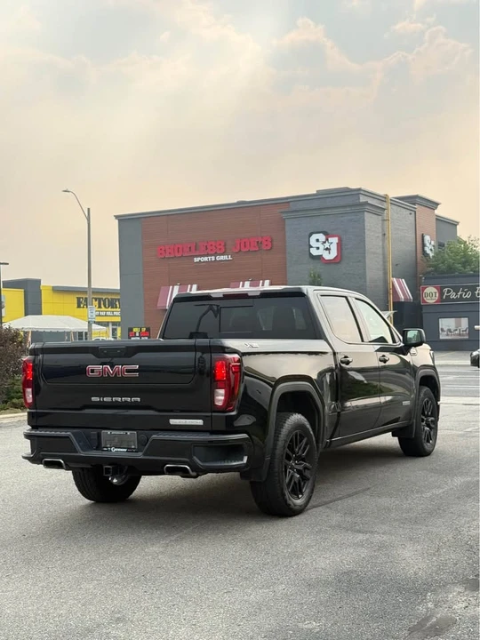 2024 GMC Sierra 5th Gen - Image 4 of 10