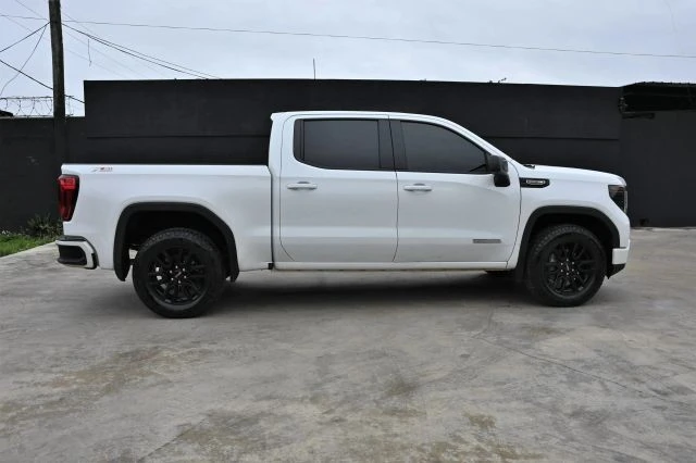 2024 GMC Sierra 5th Gen - Image 8 of 21