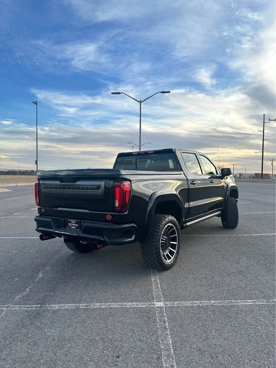 2024 GMC Sierra 5th Gen - Image 4 of 11