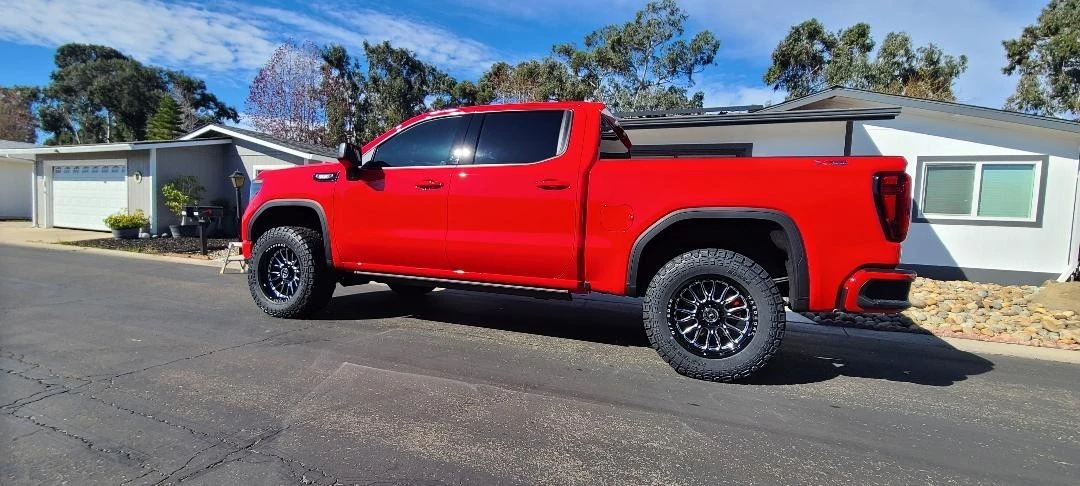 2024 GMC Sierra 5th Gen - Image 12 of 17