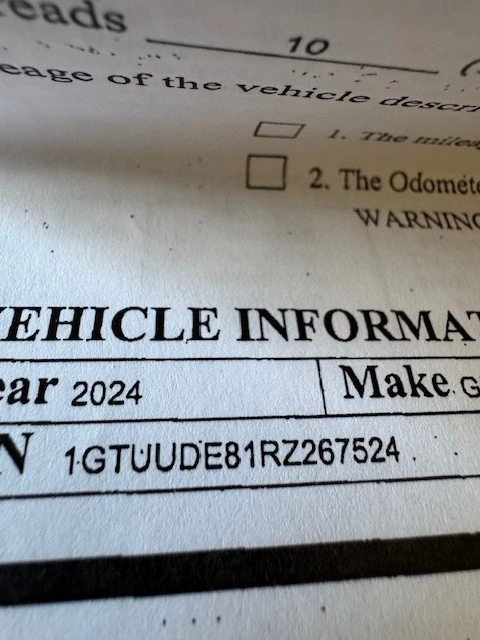 2024 GMC Sierra 5th Gen - Image 8 of 9