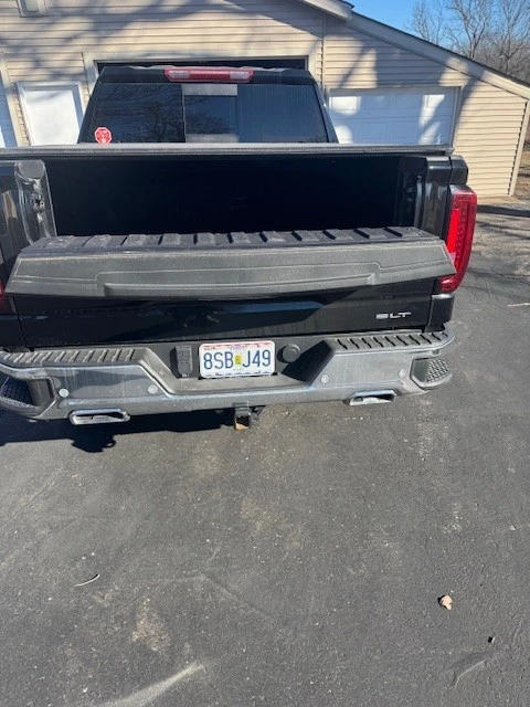 2024 GMC Sierra 5th Gen - Image 3 of 9