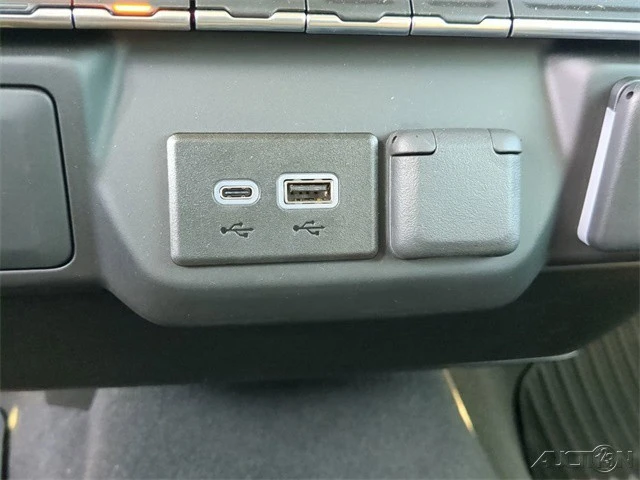 2024 GMC Sierra 5th Gen - Image 21 of 21