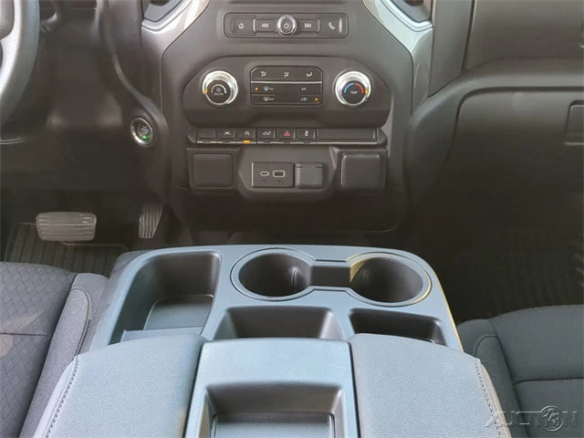 2024 GMC Sierra 5th Gen - Image 19 of 21