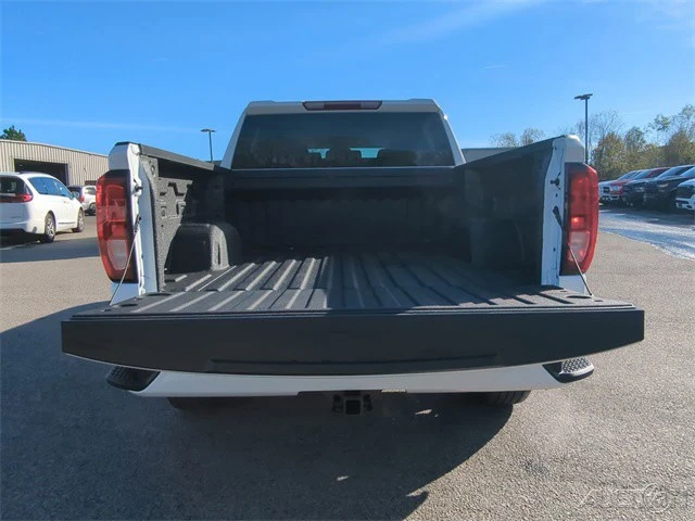 2024 GMC Sierra 5th Gen - Image 13 of 21
