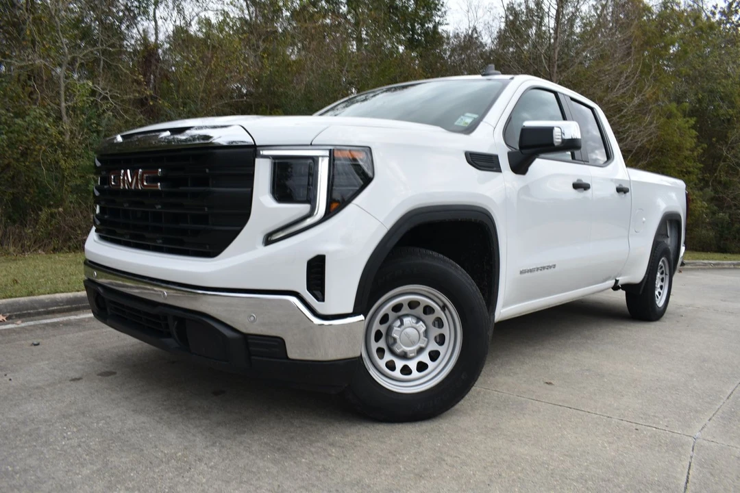 2024 GMC Sierra 5th Gen - Image 5 of 12