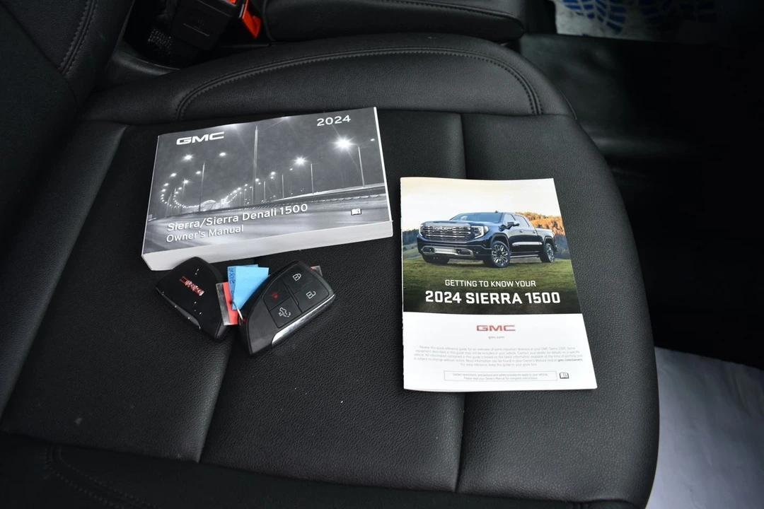 2024 GMC Sierra 5th Gen - Image 17 of 21