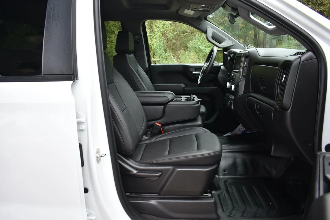 2024 GMC Sierra 5th Gen - Image 16 of 21