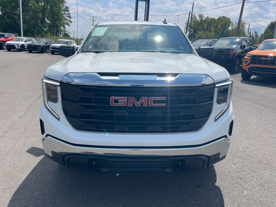 2024 GMC Sierra 5th Gen - Image 8 of 12