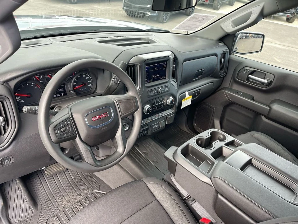 2024 GMC Sierra 4th Gen - Image 11 of 12