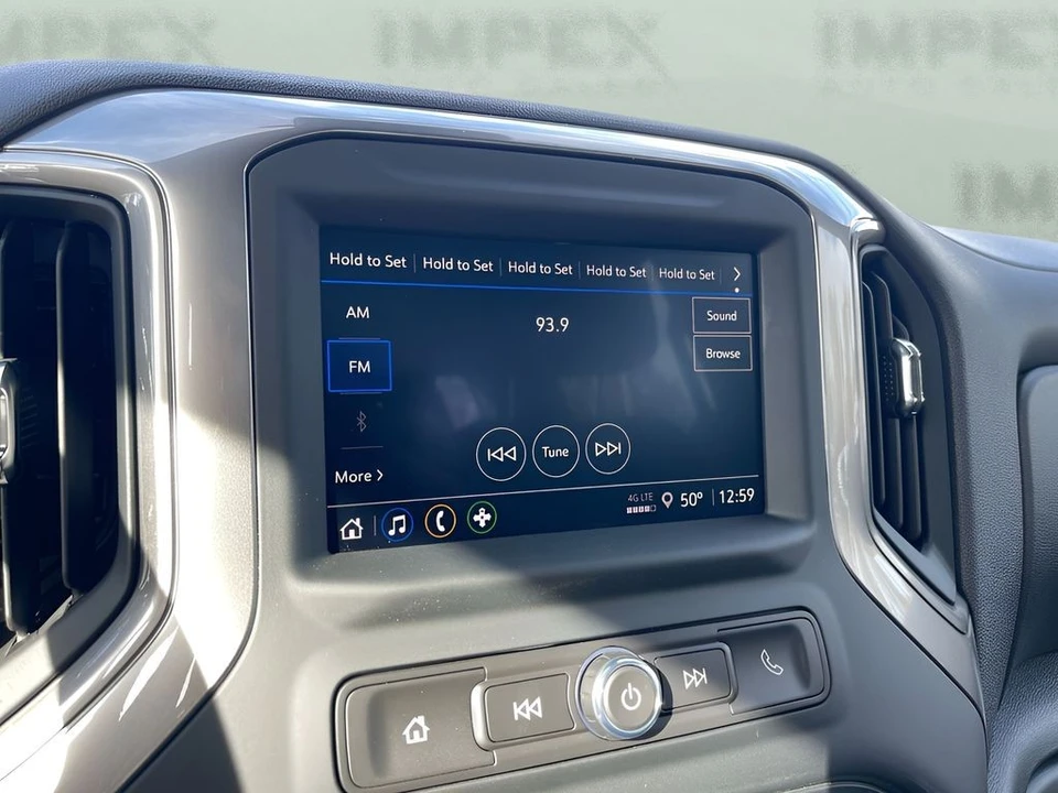 2024 GMC Sierra 5th Gen - Image 15 of 21