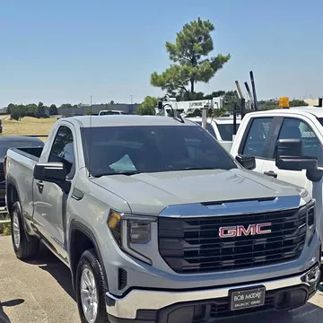 2024 GMC Sierra 1500 Regular Cab Pro Pickup 2D 6 1/2 ft