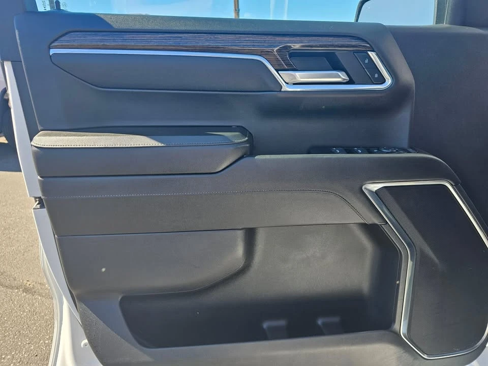 2024 GMC Sierra 5th Gen - Image 20 of 20