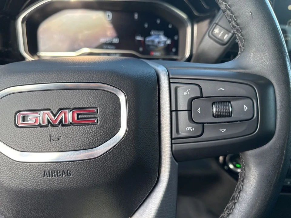 2024 GMC Sierra 5th Gen - Image 18 of 21