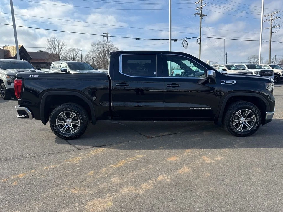2024 GMC Sierra 5th Gen - Image 6 of 21
