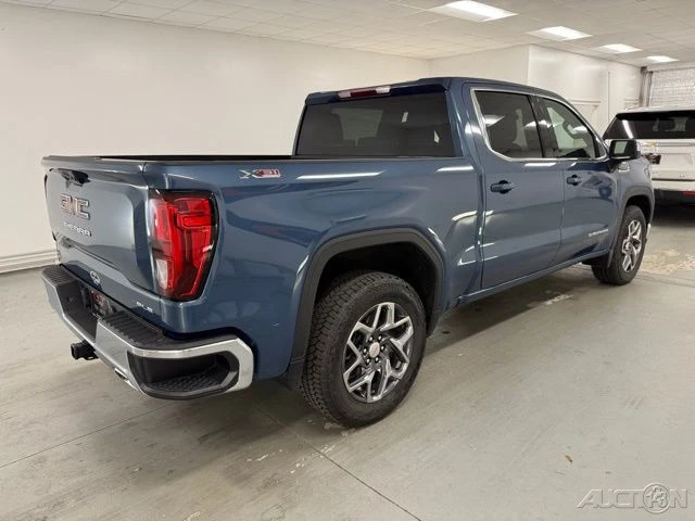 2024 GMC Sierra 5th Gen - Image 6 of 12
