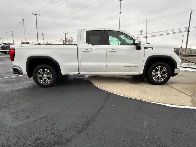 2024 GMC Sierra 5th Gen - Image 8 of 12