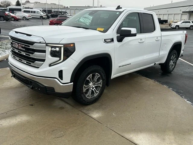 2024 GMC Sierra 5th Gen - Image 3 of 12