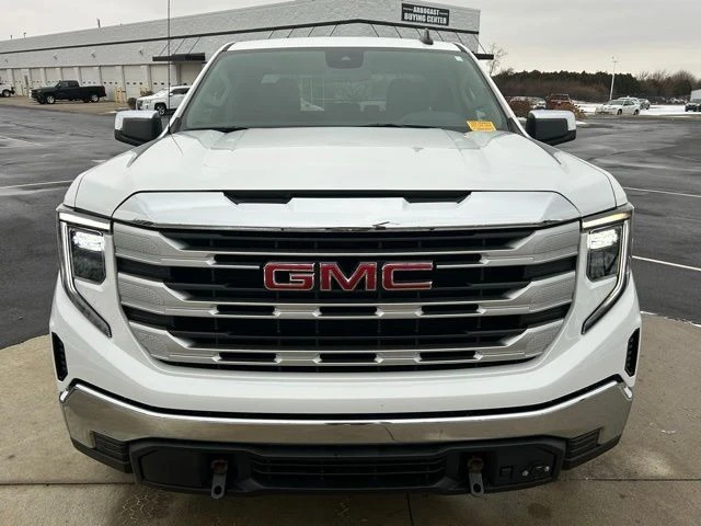 2024 GMC Sierra 5th Gen - Image 2 of 12