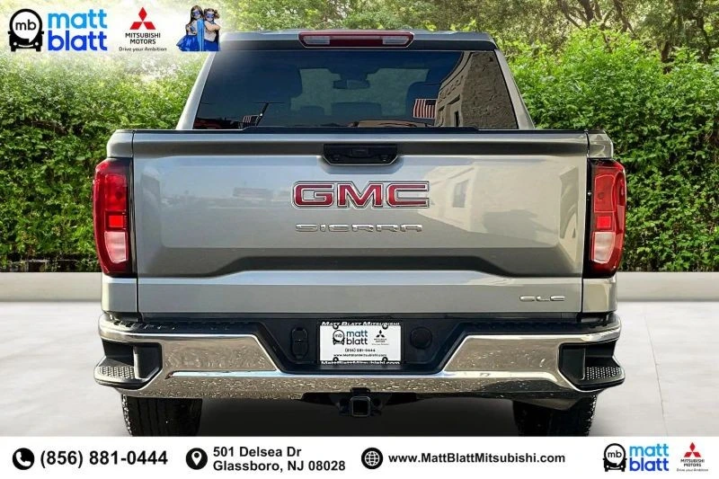 2024 GMC Sierra 5th Gen - Image 5 of 12