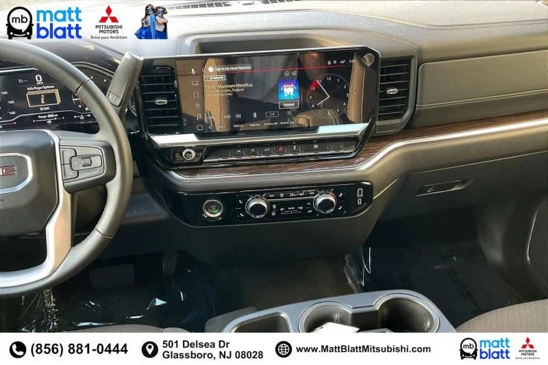 2024 GMC Sierra 5th Gen - Image 7 of 12