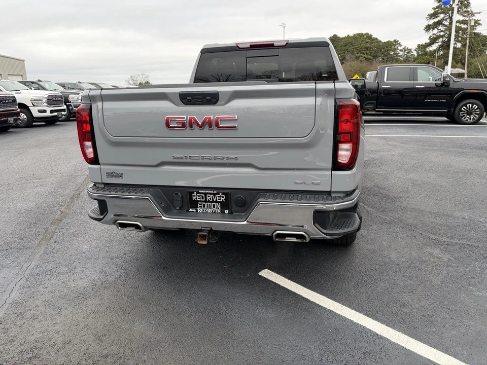 2024 GMC Sierra 5th Gen - Image 5 of 12